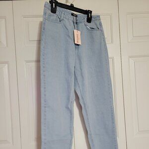 ASOS Missguided Tall Mom Jeans with raw hem in light wash Size US 10 NWT